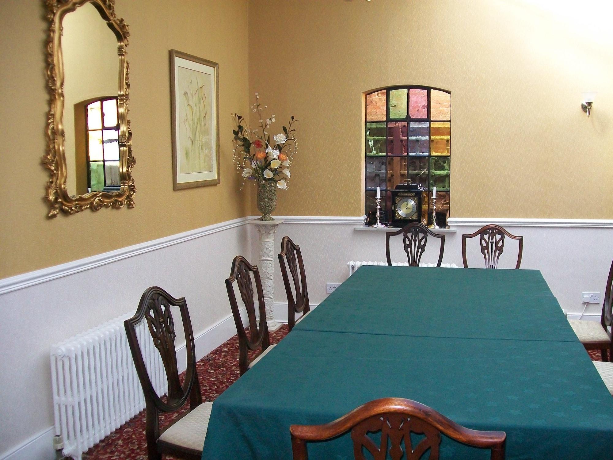 Chapel House Hotel Atherstone Bagian luar foto